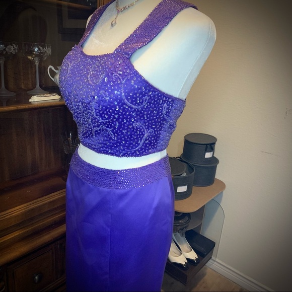 2 Piece Purple Crystal Beaded Evening Gown, Sz 8 - Picture 3 of 11